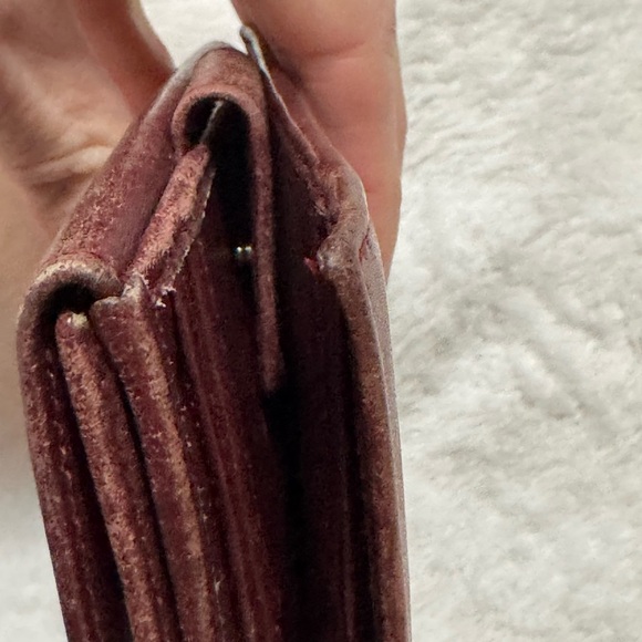 Gucci Burgundy Leather Wallet with Silver horse bit hardware - Picture 12 of 14